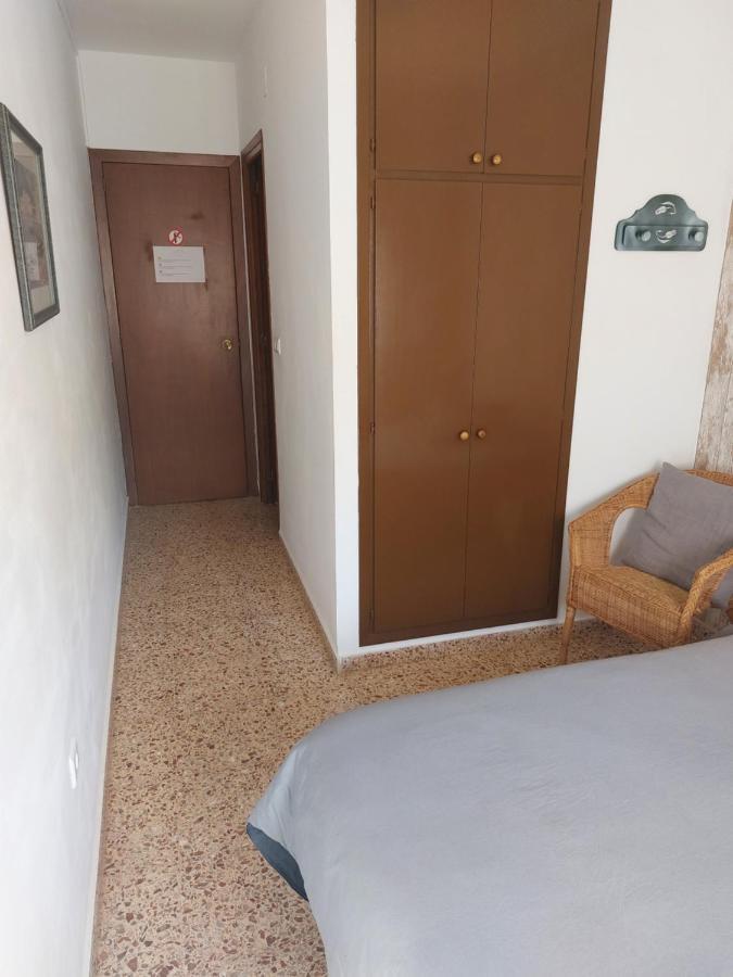Hostal Braseria Tivissa Exterior photo
